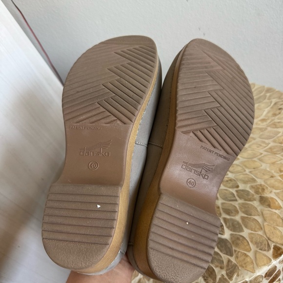 Dansko Britney Stone Nubuck Leather Mule Clogs size 40 - Picture 9 of 10